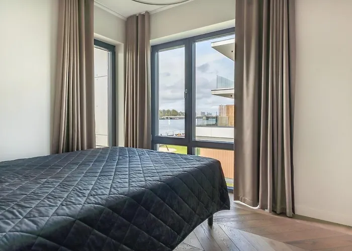 アパート Family Near River, Big Balcony, Free Parking *